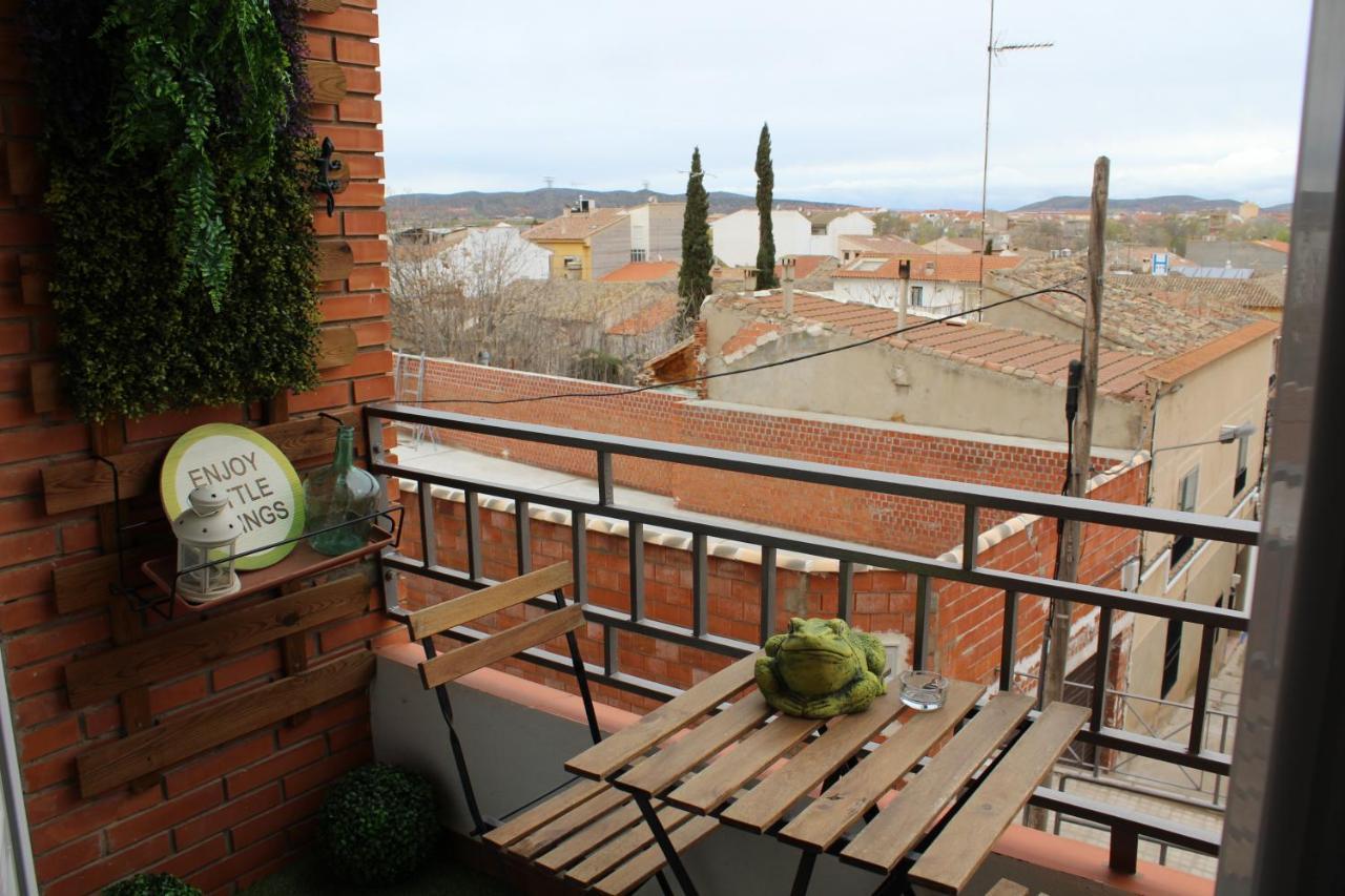 Apartamentos Oncemolinos Con Desayuno Consuegra Esterno foto