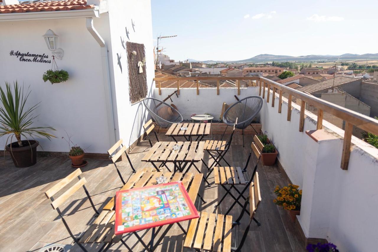 Apartamentos Oncemolinos Con Desayuno Consuegra Esterno foto