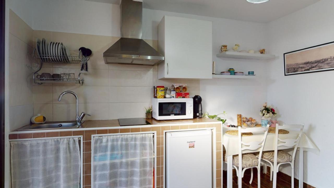 Apartamentos Oncemolinos Con Desayuno Consuegra Esterno foto