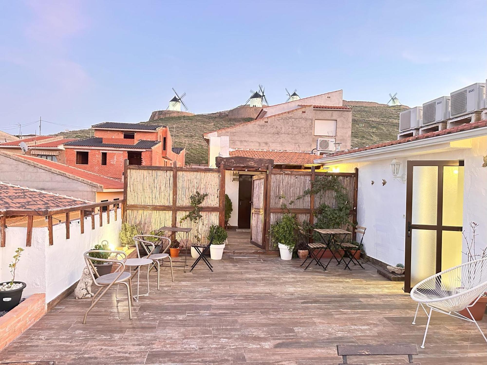 Apartamentos Oncemolinos Con Desayuno Consuegra Esterno foto